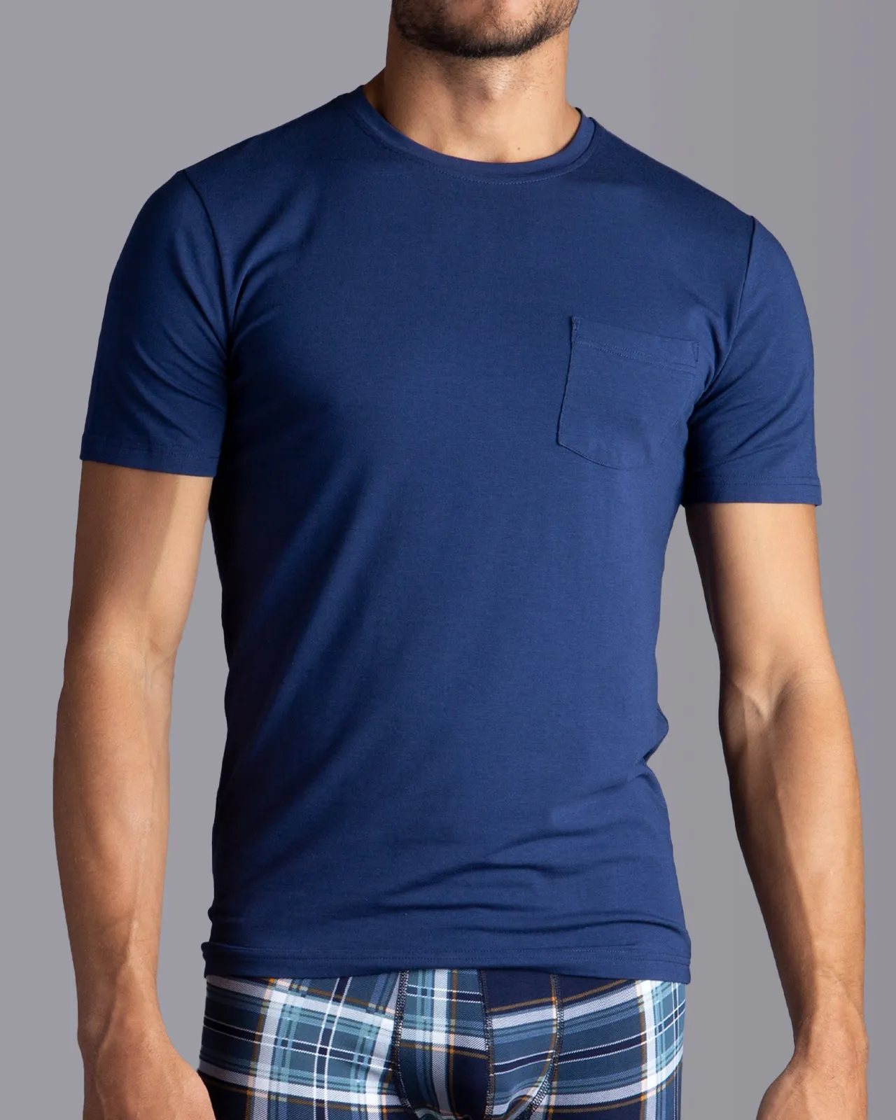 Essentials Crew T-shirt with pocket