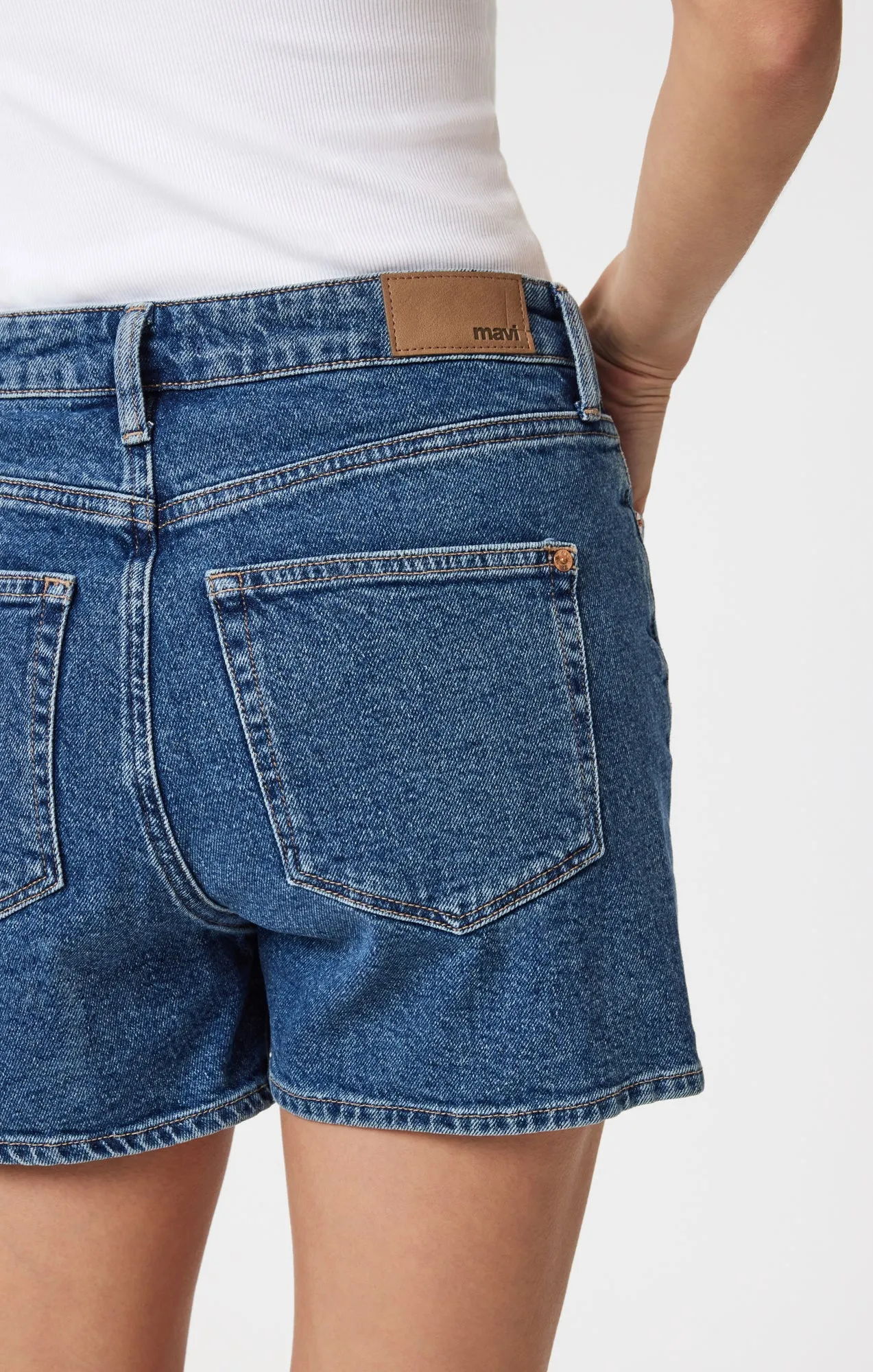 HEIDI SHORTS IN DARK SHADED 90's