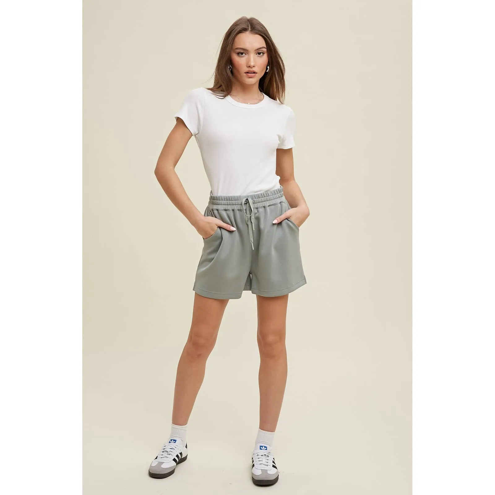 RIB KNIT SHORT SLEEVE TOP