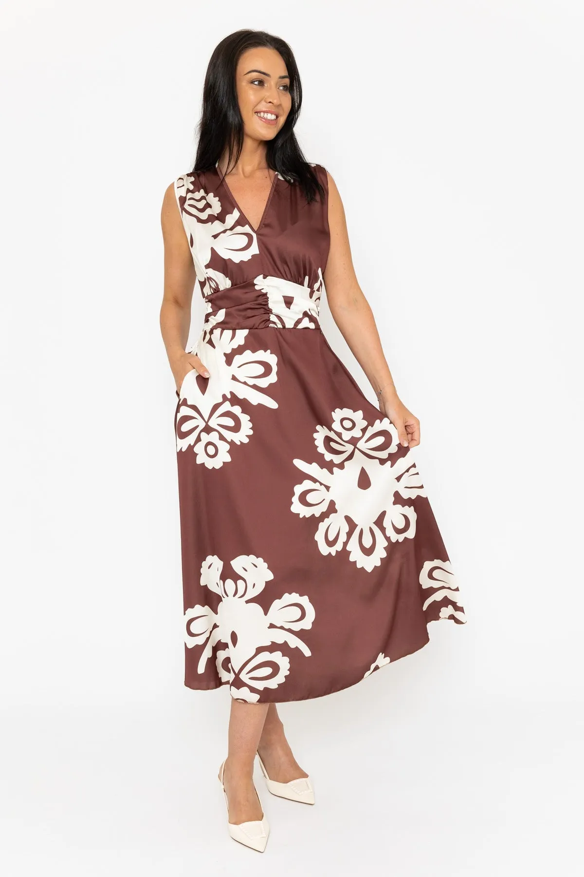 Sleeveless Alina Dress in Brown Print