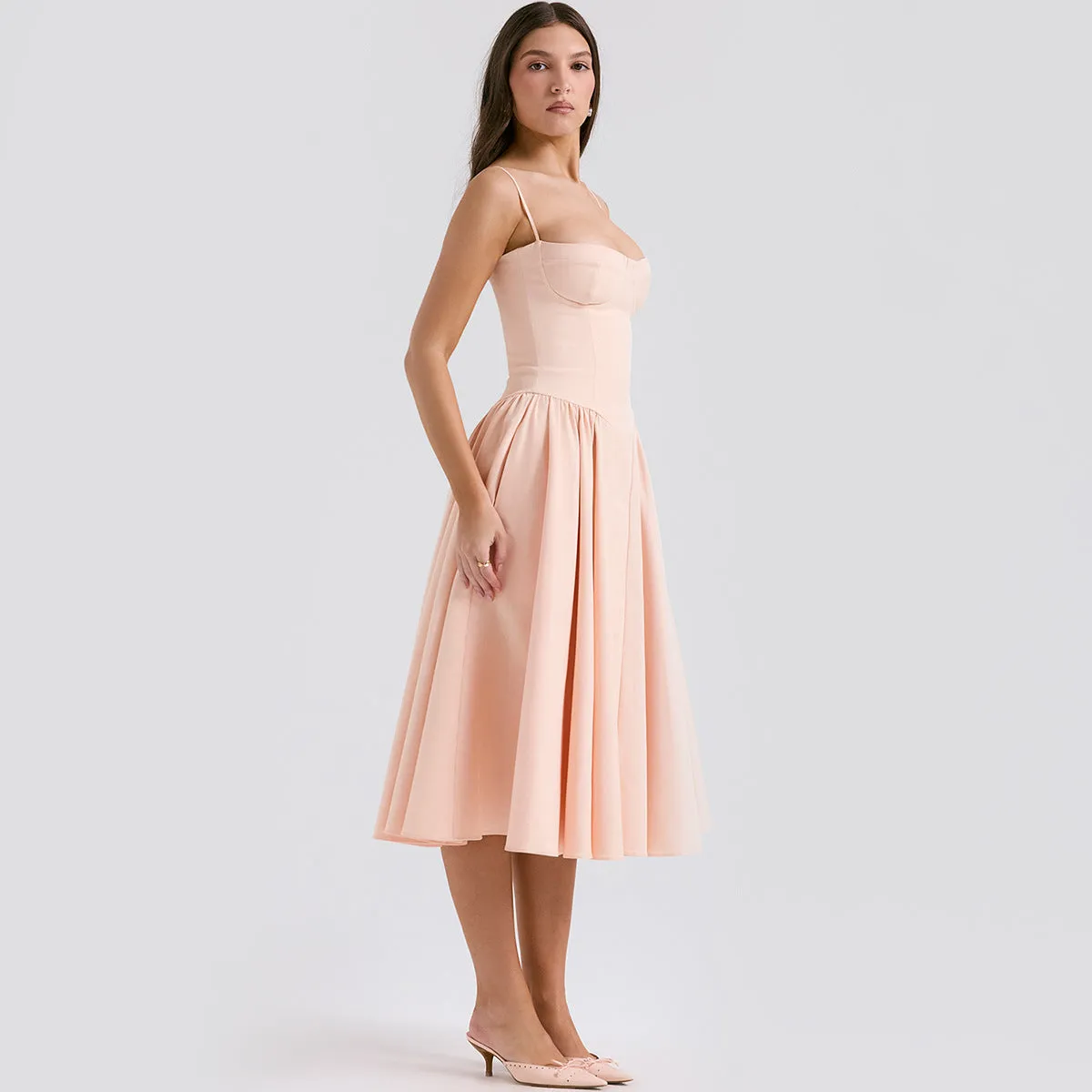 Summer Sexy V-Neck Spaghetti Strap Midi Dress with Waist-Cinching Backless Design