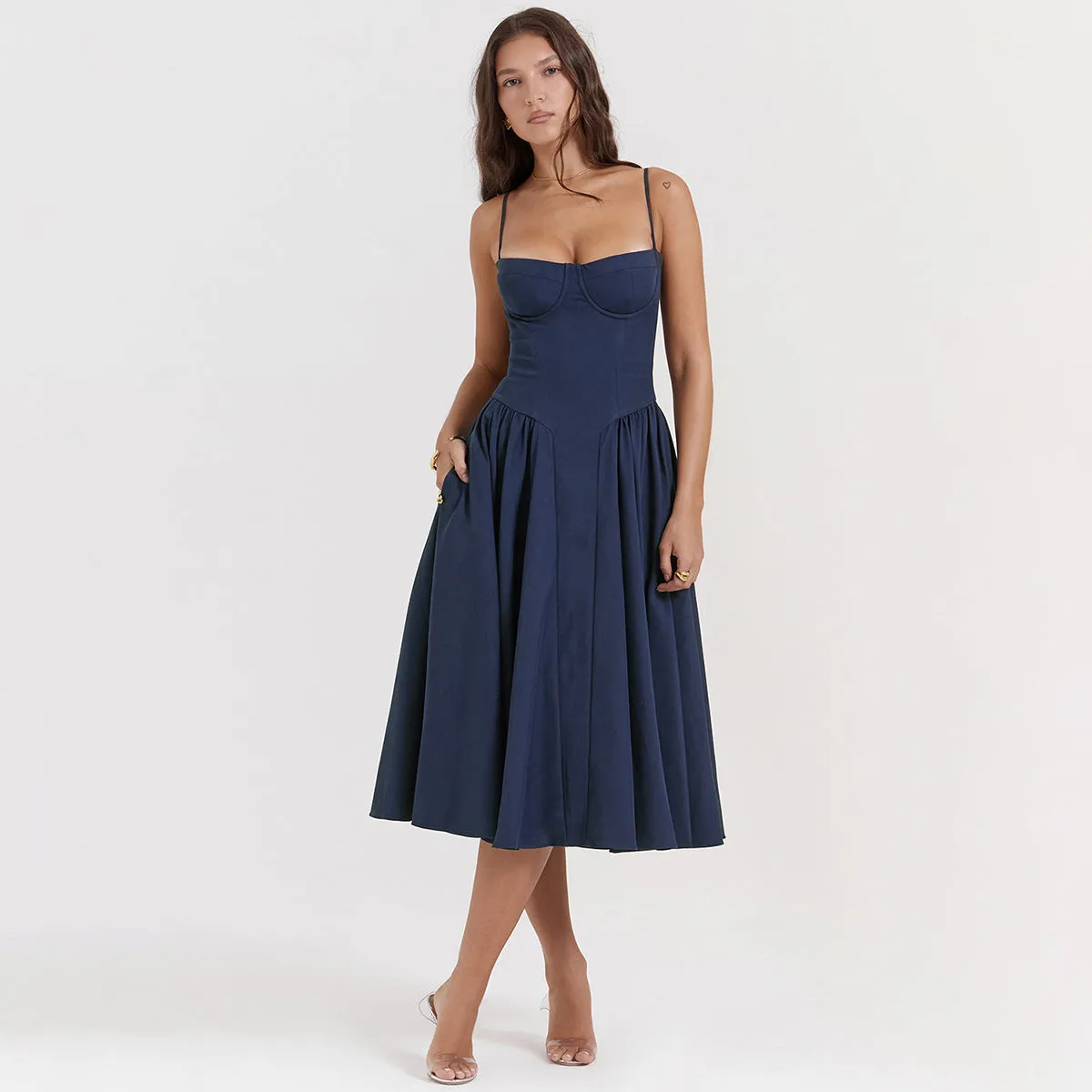 Summer Sexy V-Neck Spaghetti Strap Midi Dress with Waist-Cinching Backless Design